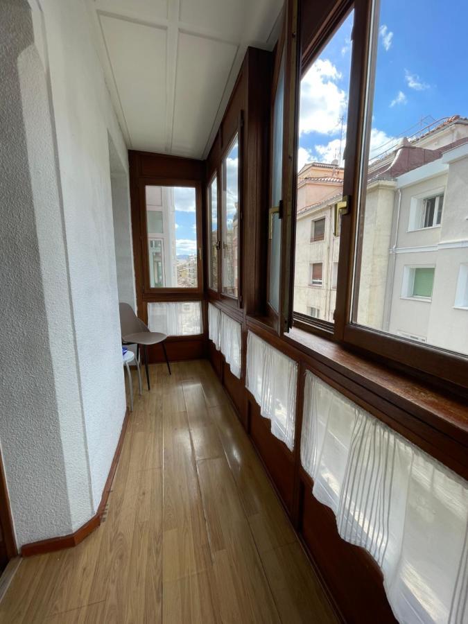 Apartamento Kalea Corazon Urbano Vitoria-Gasteiz Eksteriør bilde